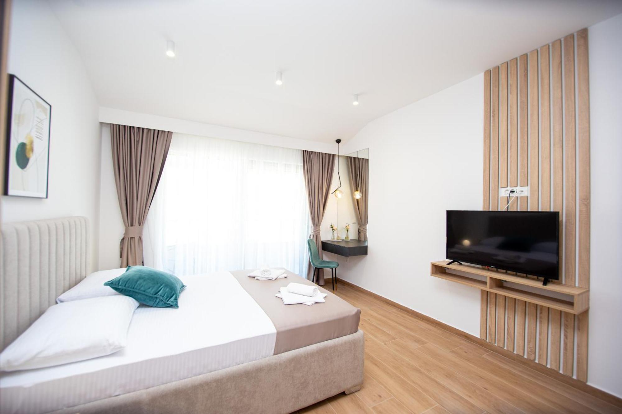 Apartments Sirena - Modern Stay With Free Parking Budva Buitenkant foto