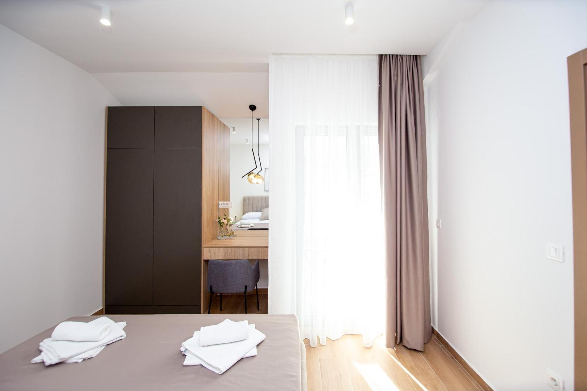 Apartments Sirena - Modern Stay With Free Parking Budva Buitenkant foto