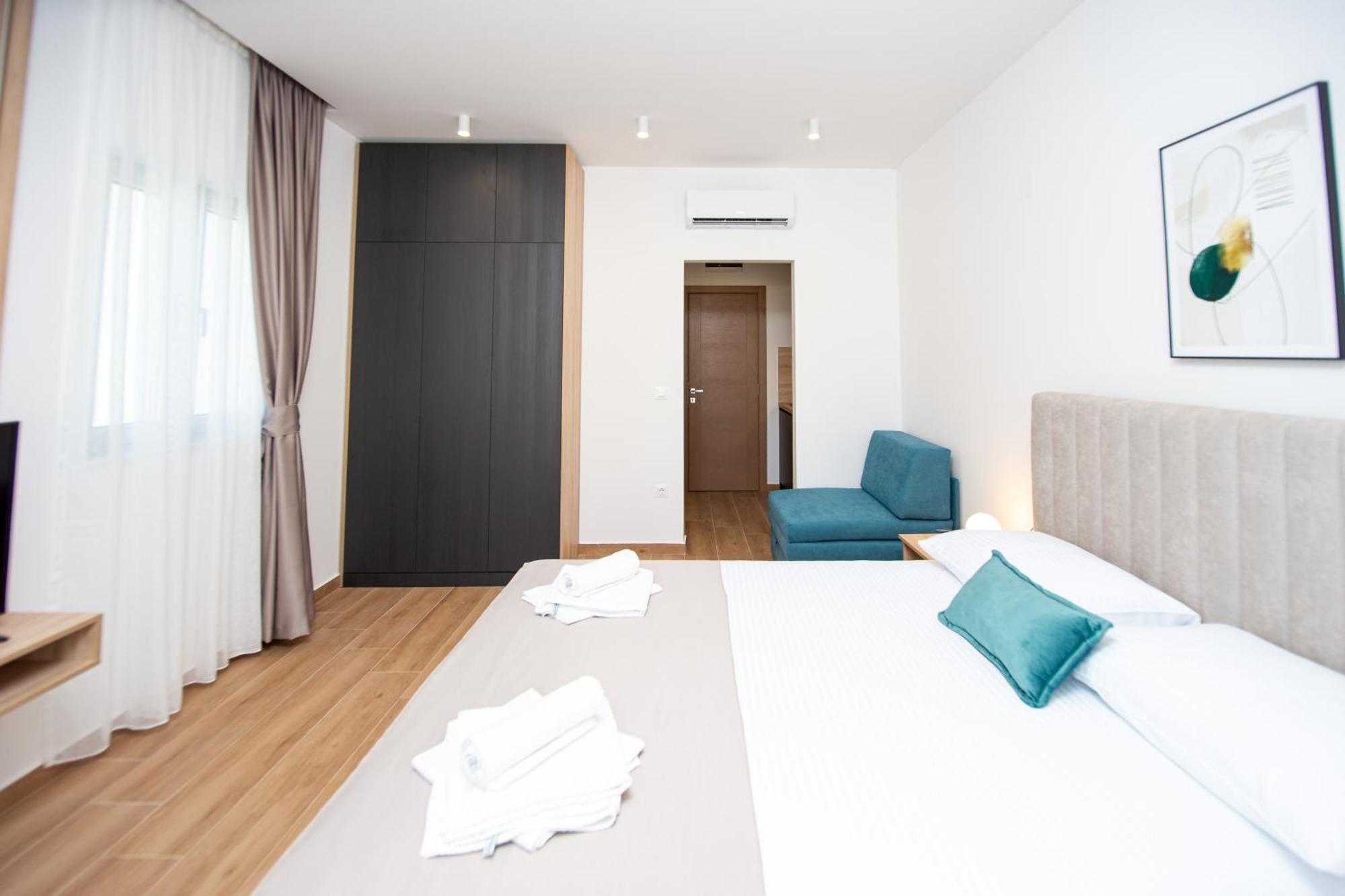 Apartments Sirena - Modern Stay With Free Parking Budva Buitenkant foto